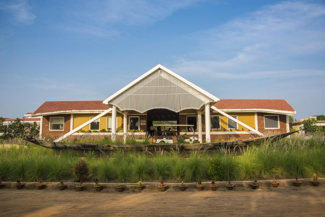 Swosti Chilika Resort Kanaipur Luaran gambar