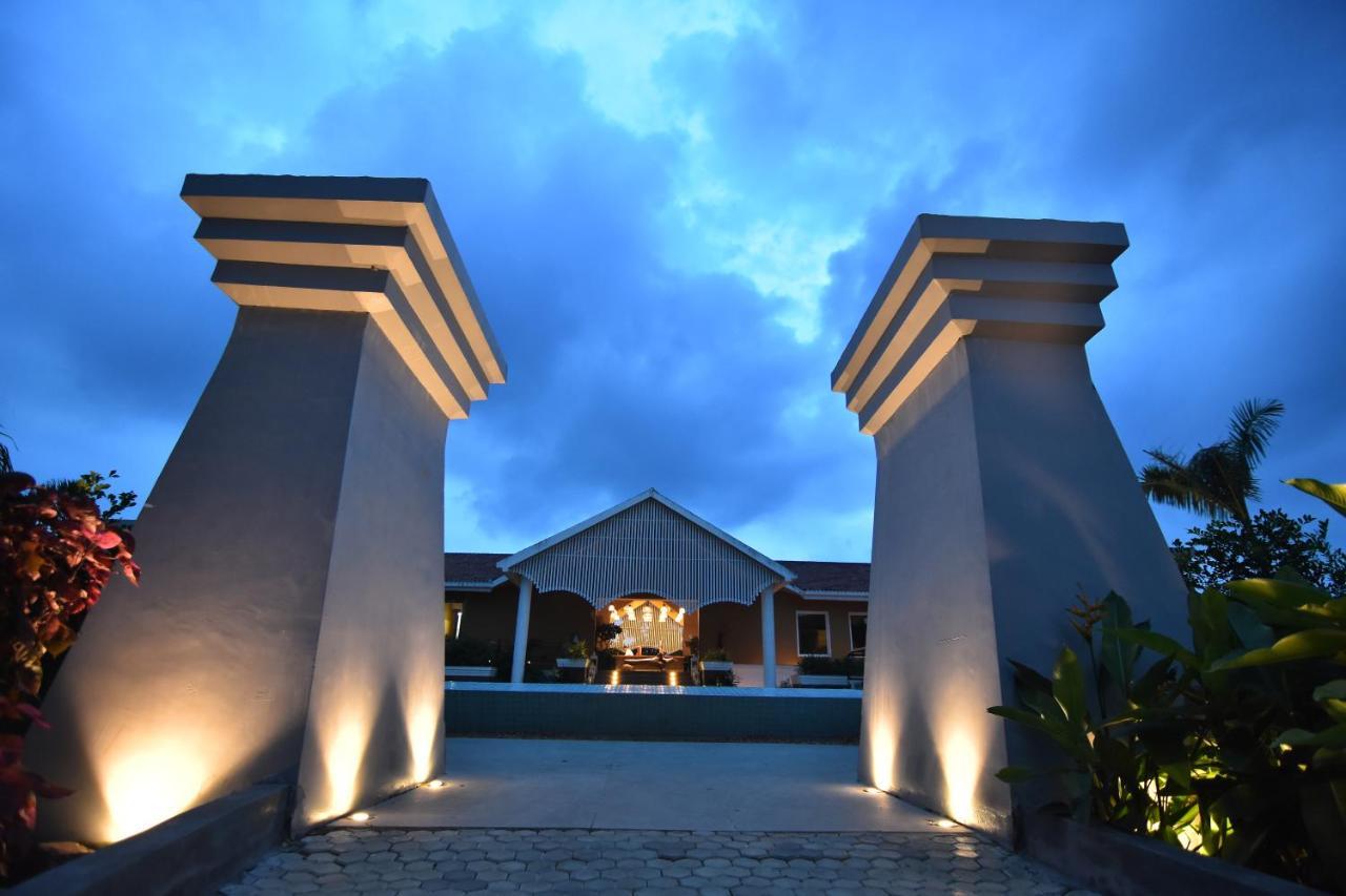Swosti Chilika Resort Kanaipur Luaran gambar