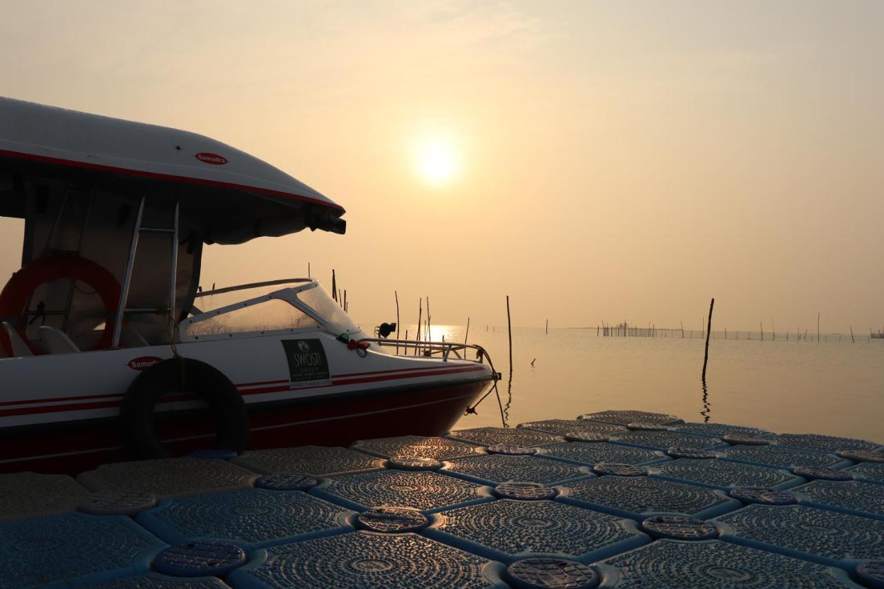 Swosti Chilika Resort Kanaipur Luaran gambar